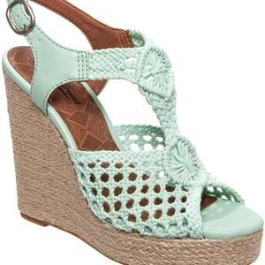 Lucky Brand  Rilo wedges 6.5